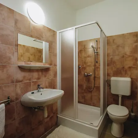 Mosolyka Vendeghaz Gasthuis