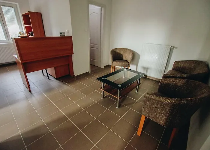Mosolyka Vendeghaz Gæstehus *